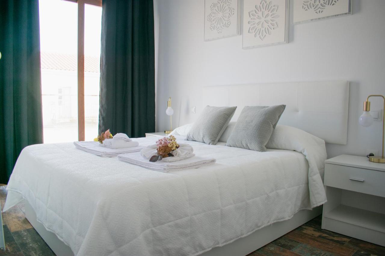 Apartamentos Cerezo La Codosera Exteriör bild