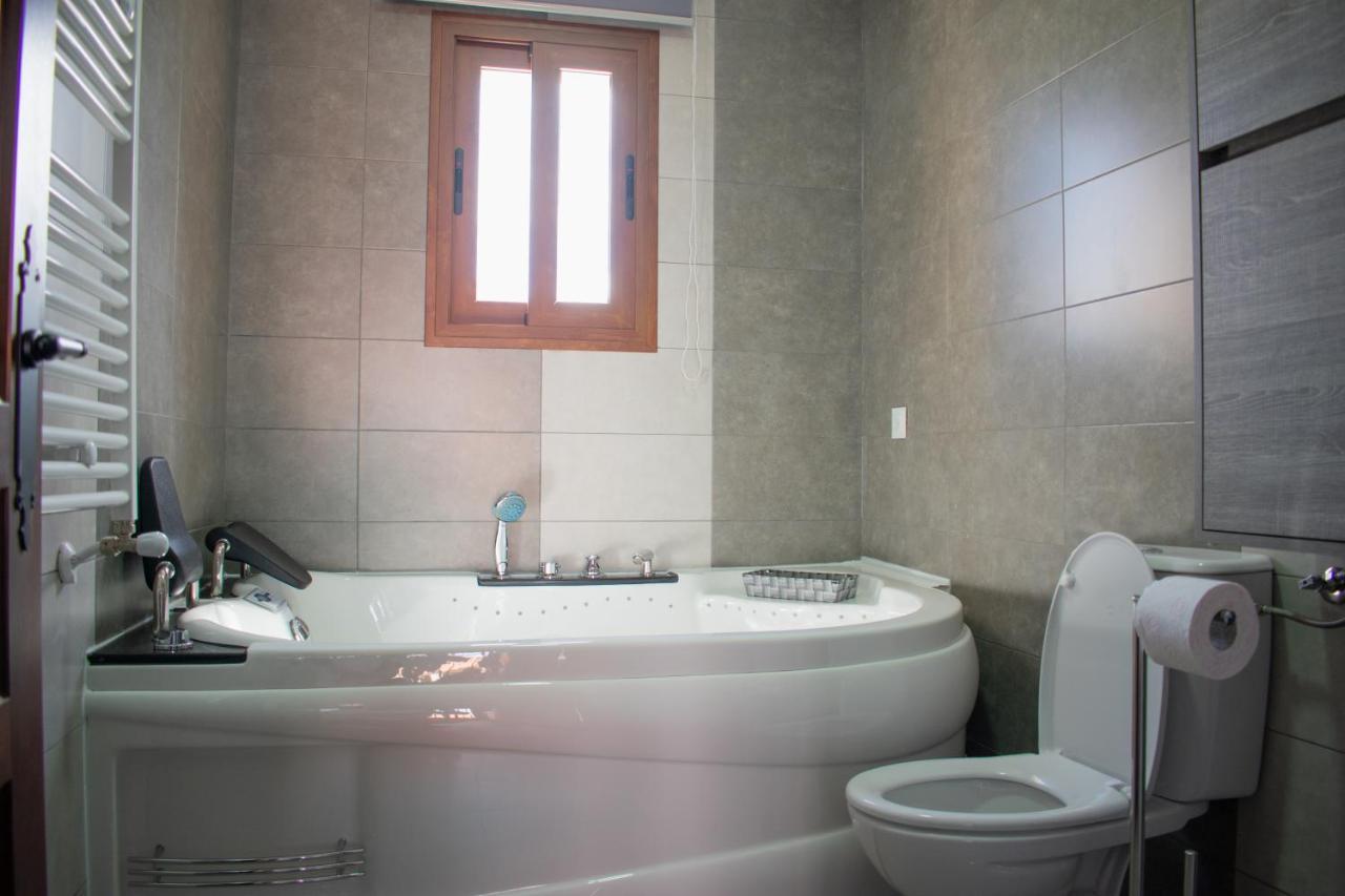 Apartamentos Cerezo La Codosera Exteriör bild